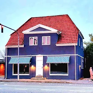  Gæstehus 'blue House' In Vintage Villa&garden Danmark
