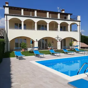  Lejlighed Benvenuto Italien